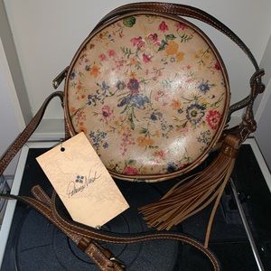 patricia nash prairie rose circle crossbody